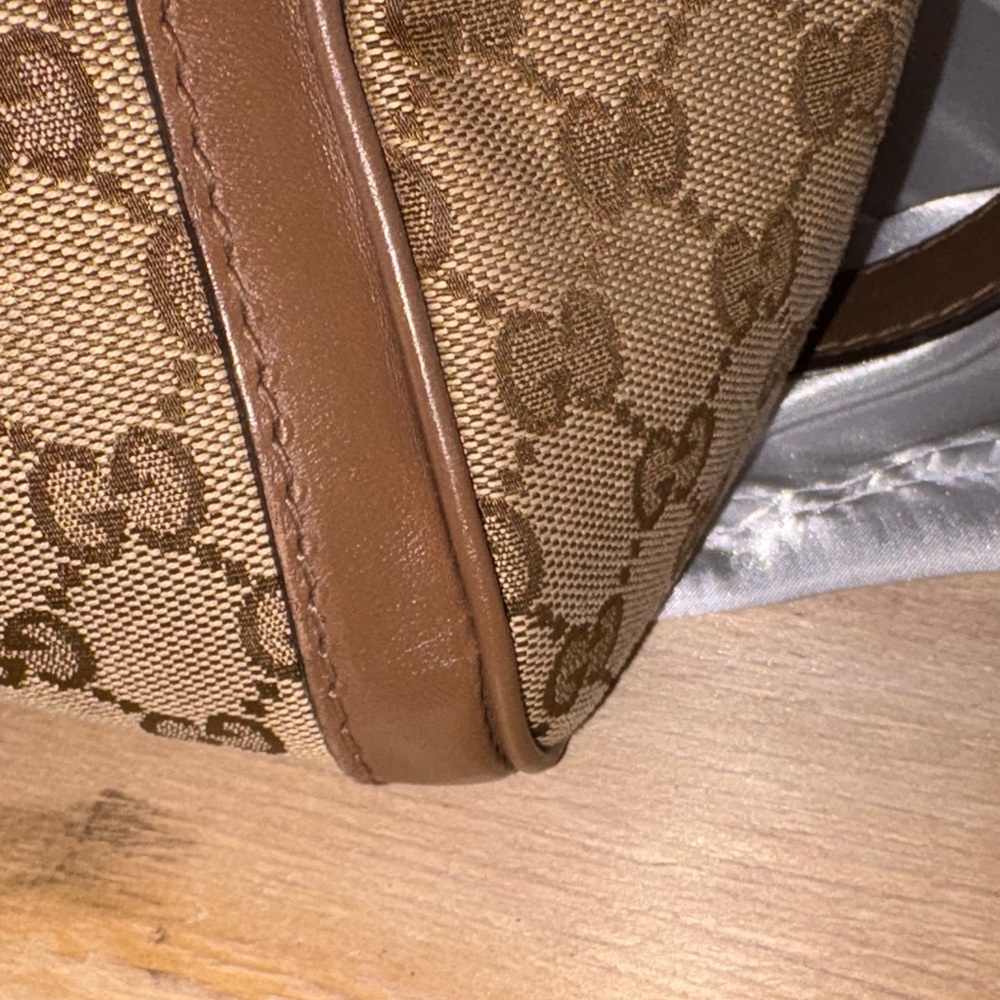 Gucci Beige GG Canvas Top-Handle Bag with Pink & Brown Stripe - Picture 10 of 17